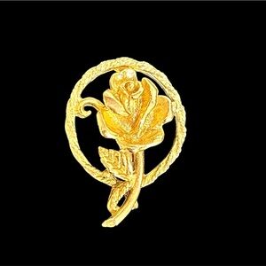 Elegant Vintage Gold Rose Brooch